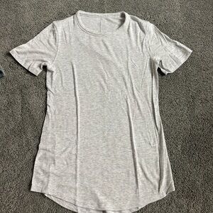 Lululemon Athletica Light Gray Short Sleeve Tee